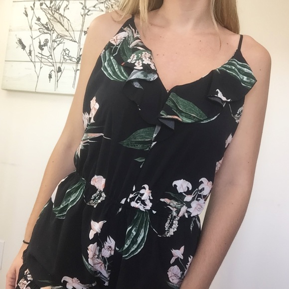 2 LEFT Sz S Sage 'Glitz' Floral Romper - Picture 3 of 6